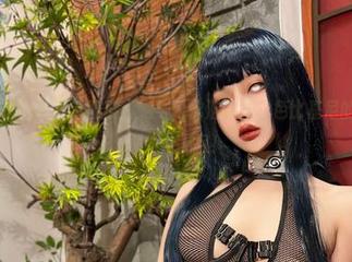 Choi Ji Yun的高清图册：她与阿佛洛狄忒白色比基尼的邂逅，果然值得瞩目！